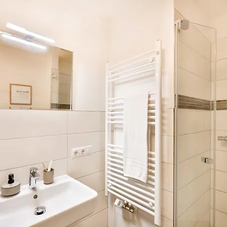 Aparthotel an Sankt Marien Stralsund Buitenkant foto